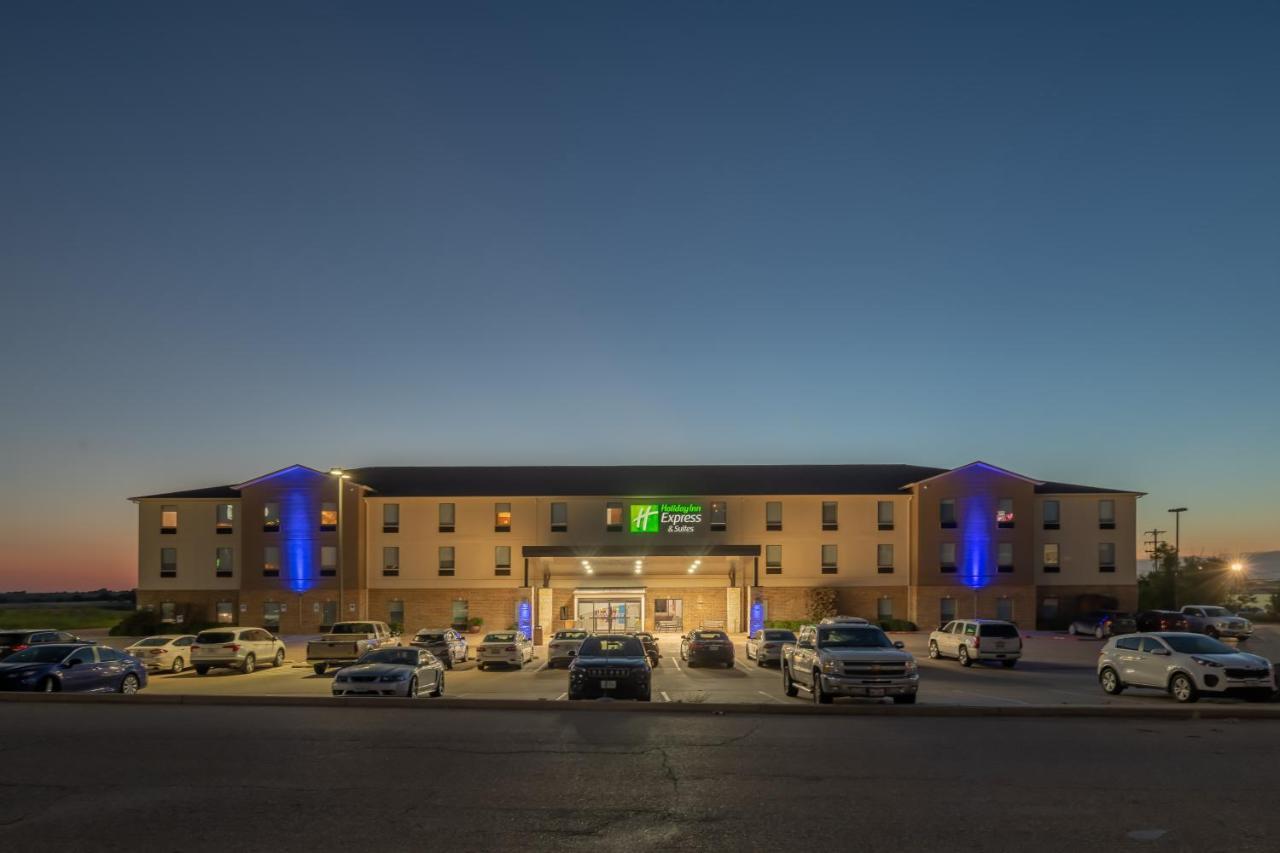 Holiday Inn Express & Suites N Waco Area - West By Ihg Esterno foto