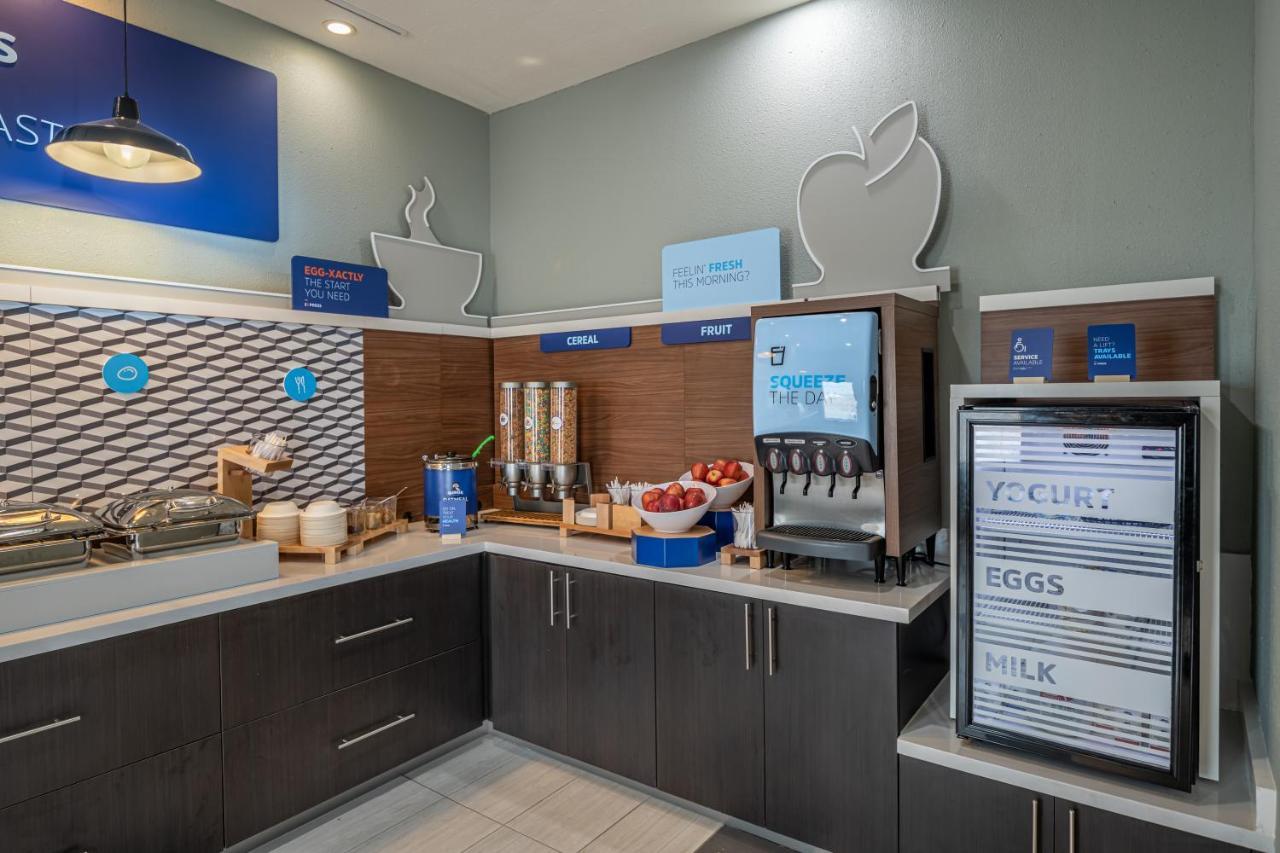 Holiday Inn Express & Suites N Waco Area - West By Ihg Esterno foto