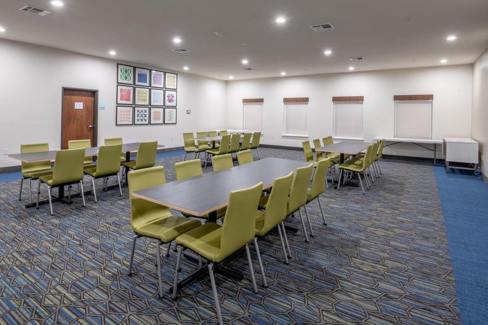 Holiday Inn Express & Suites N Waco Area - West By Ihg Esterno foto