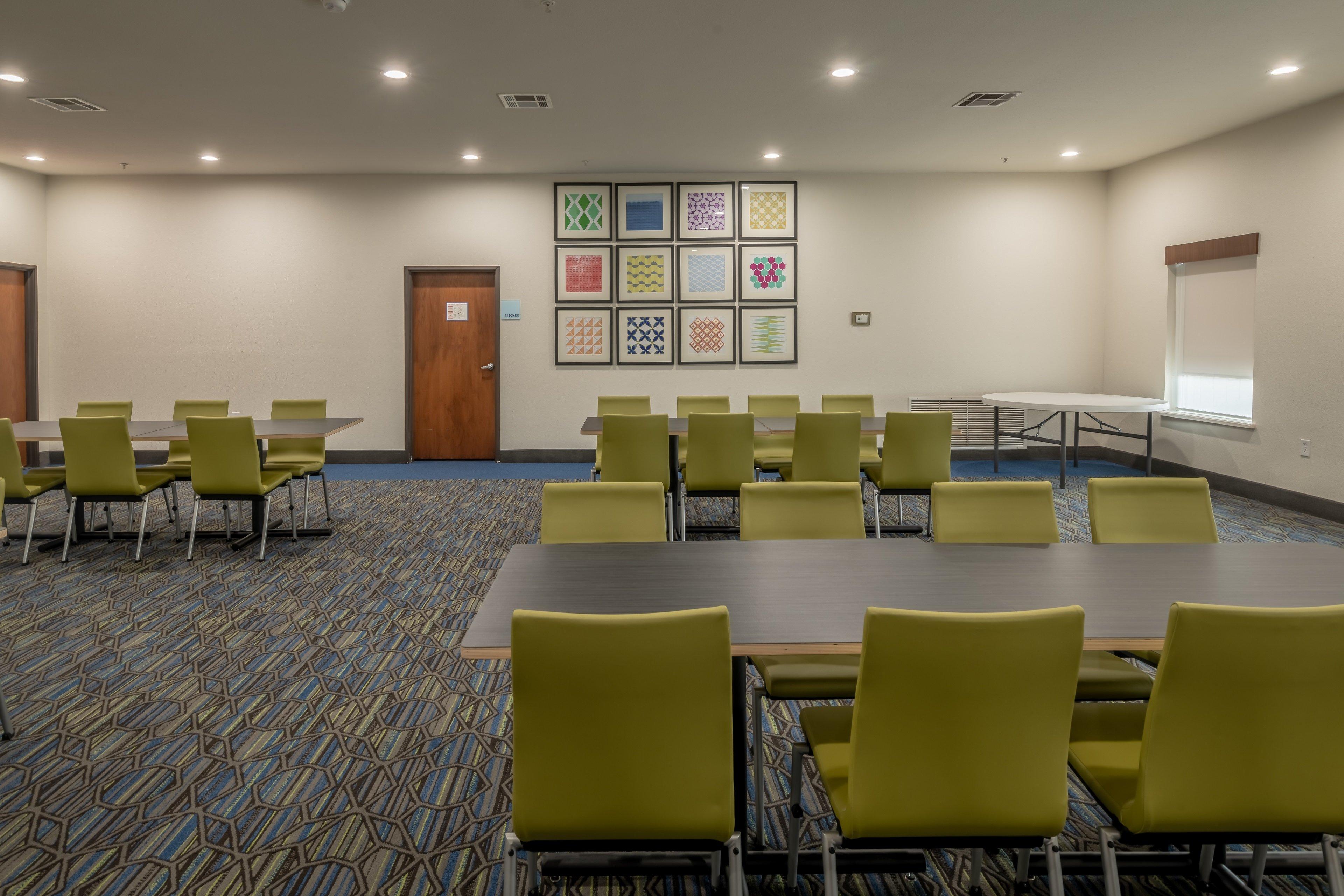 Holiday Inn Express & Suites N Waco Area - West By Ihg Esterno foto