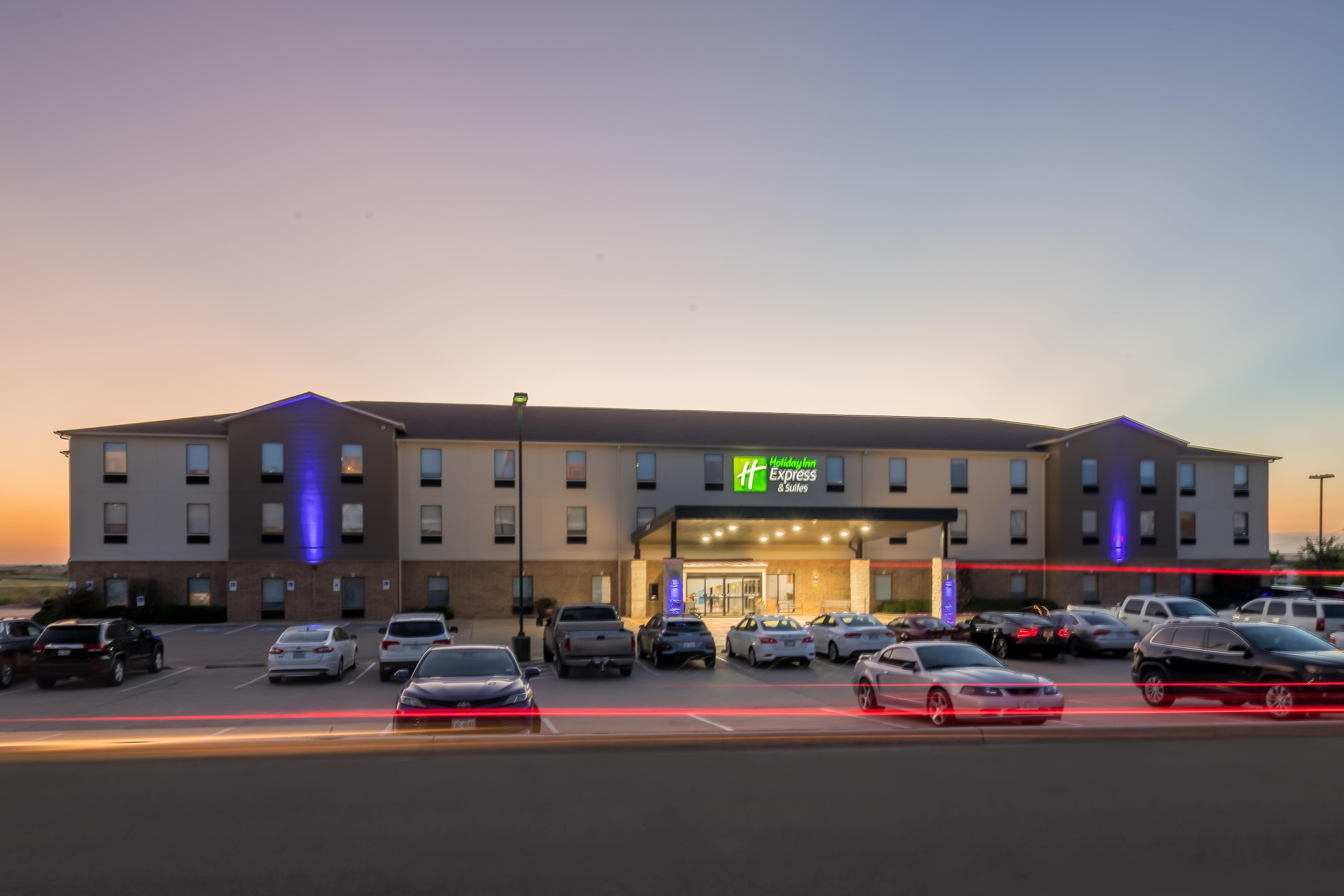 Holiday Inn Express & Suites N Waco Area - West By Ihg Esterno foto